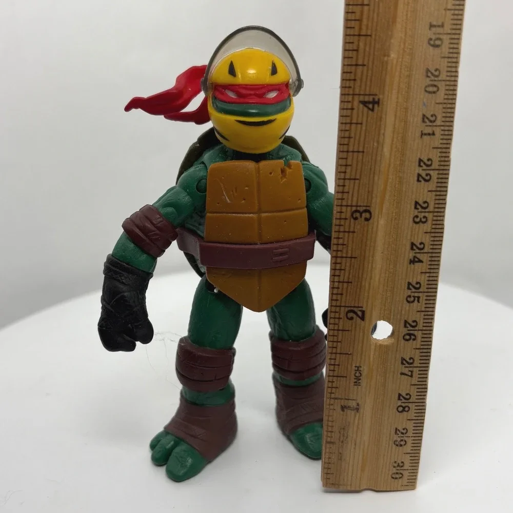 TMNT Raphael Action Figure 2012 Viacom Playmates Green Red Yellow Helmet 4.5